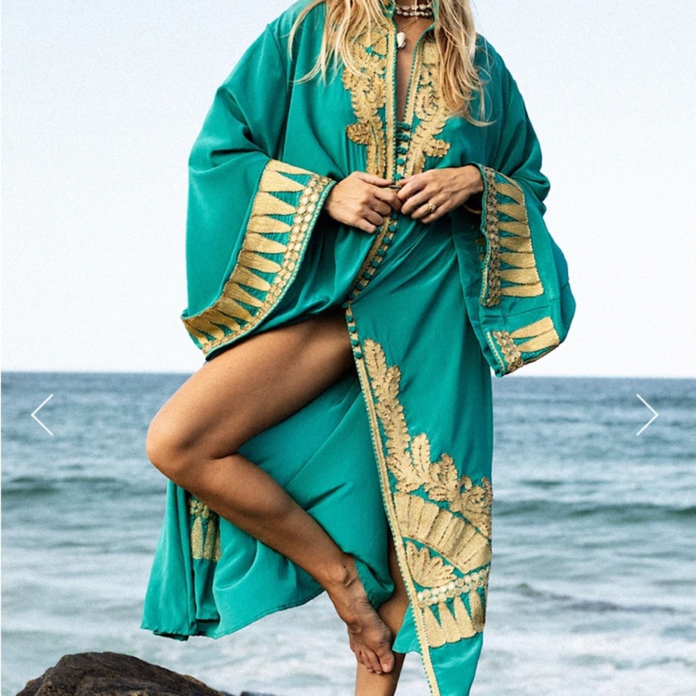 Chasing Unicorns Queen of Hearts Dream Coat Turquoise